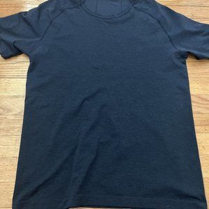 Lululemon Metal Vent 2.0 Shirt (Medium, Navy)